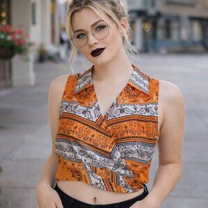 XS - RACHEL ZOE paisley sleeveless crop top.  V-neck shirt. Satin Feel.  NWT